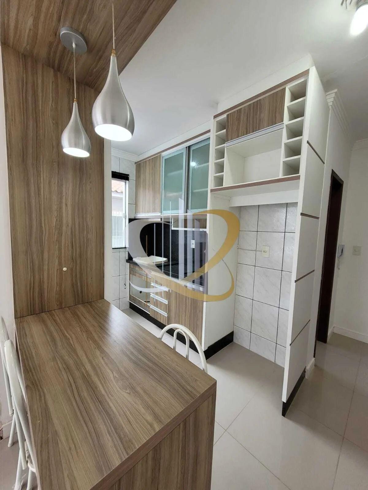 Apartamento para alugar com 2 quartos, 60m² - Nova Palhoça,Palhoça